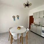 Grscica 1 Apartman *
